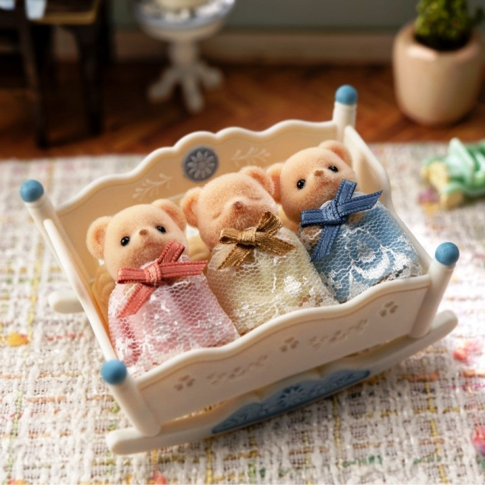 Sylvanian Families - Biscuit Bear Sleepy Triplets