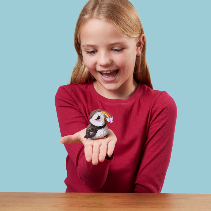 Eugy Puffin 3D Cardboard Model Kit