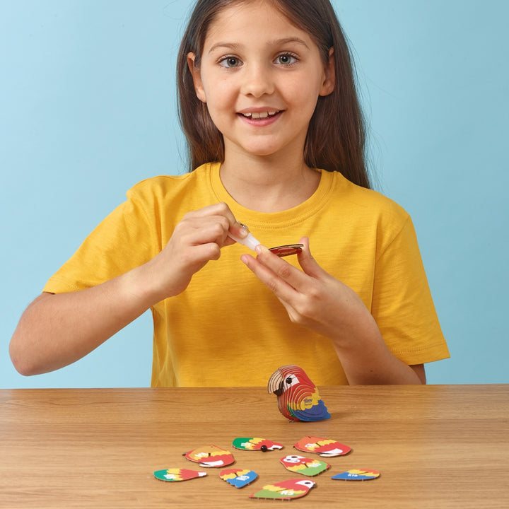 Eugy Parrot 3D Cardboard Model Kit