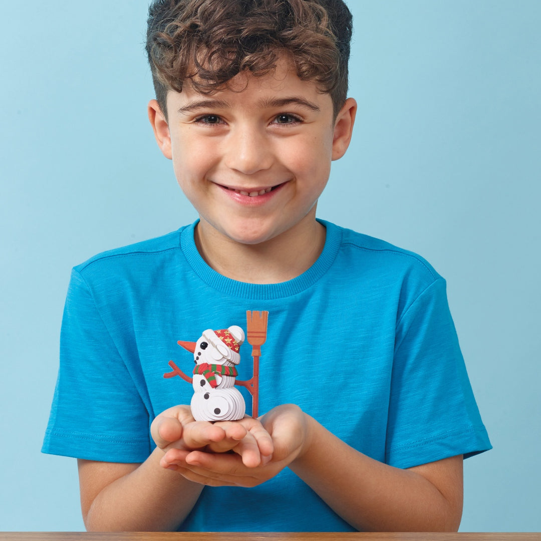 Eugy Snowman 3D Cardboard Model Kit