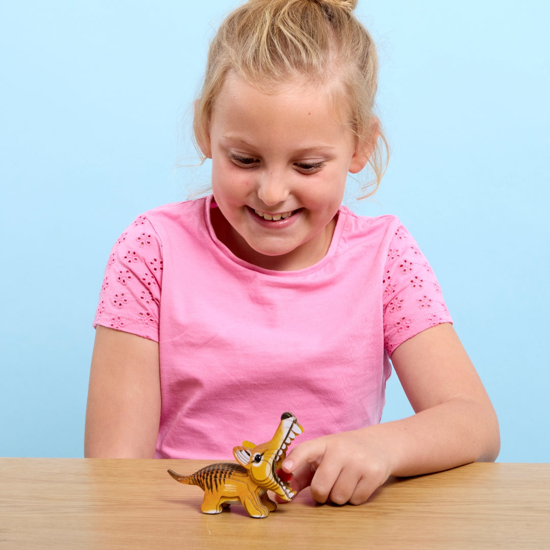 Eugy Tasmanian Tiger 3D Cardboard Model Kit