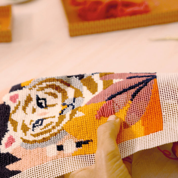 Djeco Atelier 64 - Needlepoint - Wild Cat