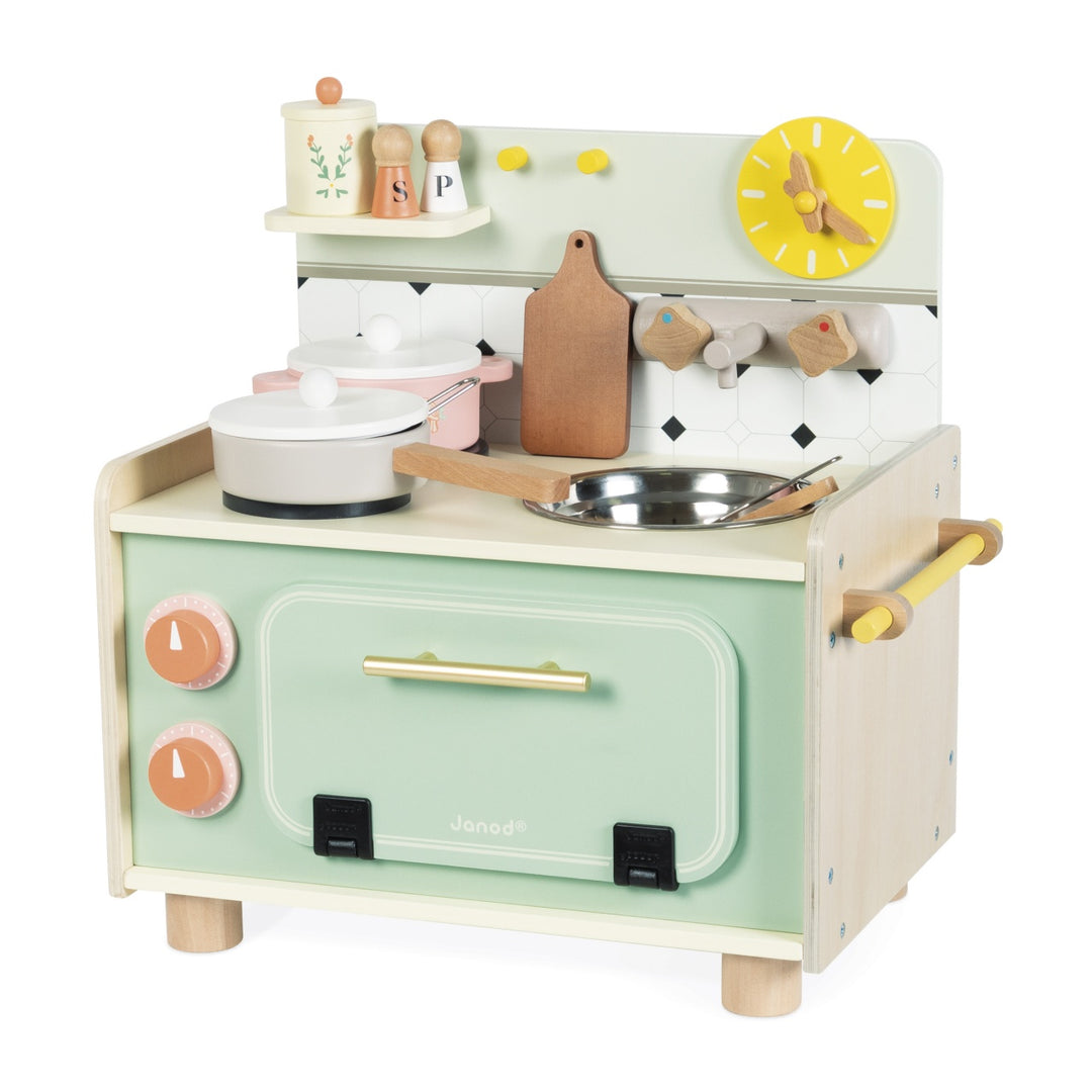 Shiny Grandma Small Wooden Kitchen