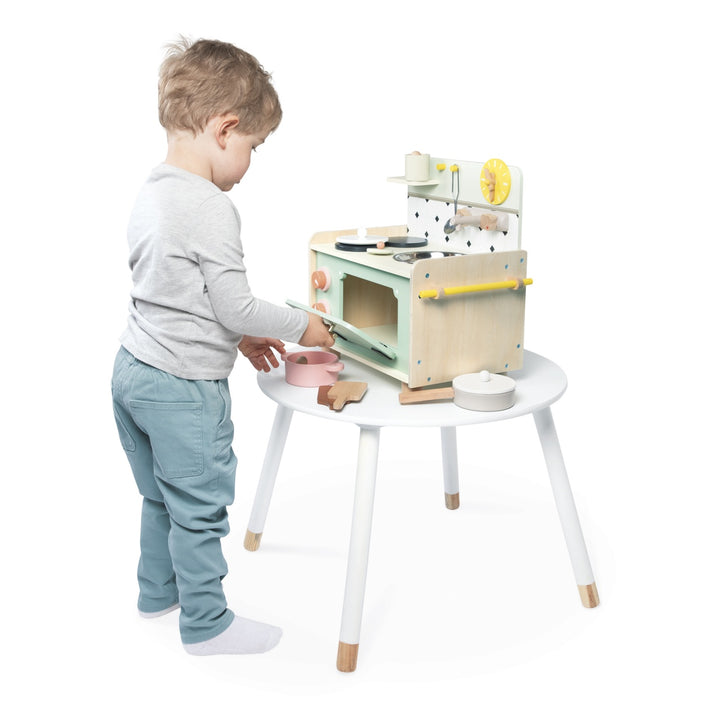Shiny Grandma Small Wooden Kitchen
