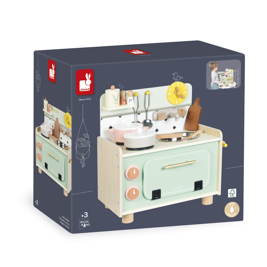 Shiny Grandma Small Wooden Kitchen
