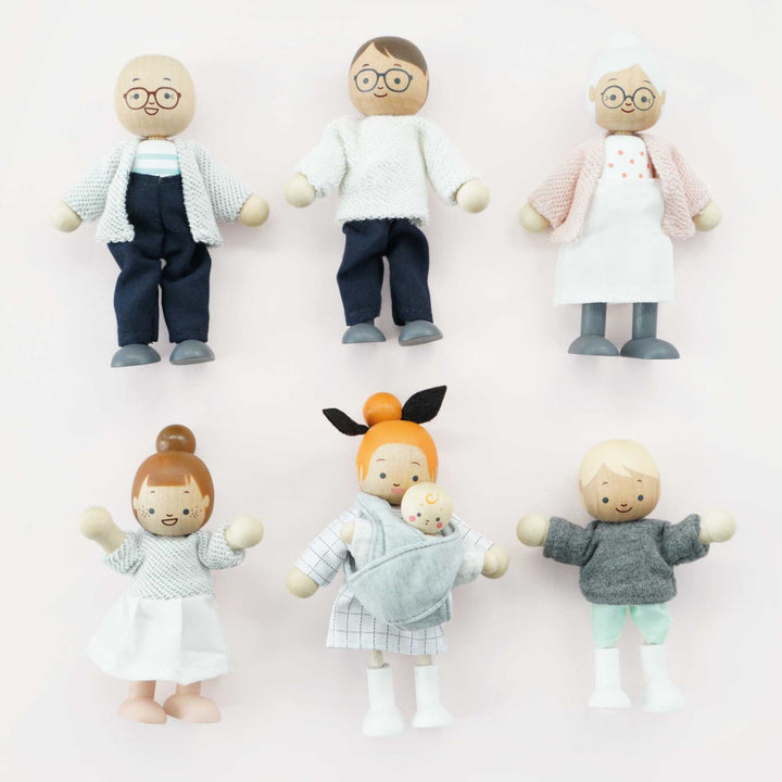Le Toy Van - Dolls House Family