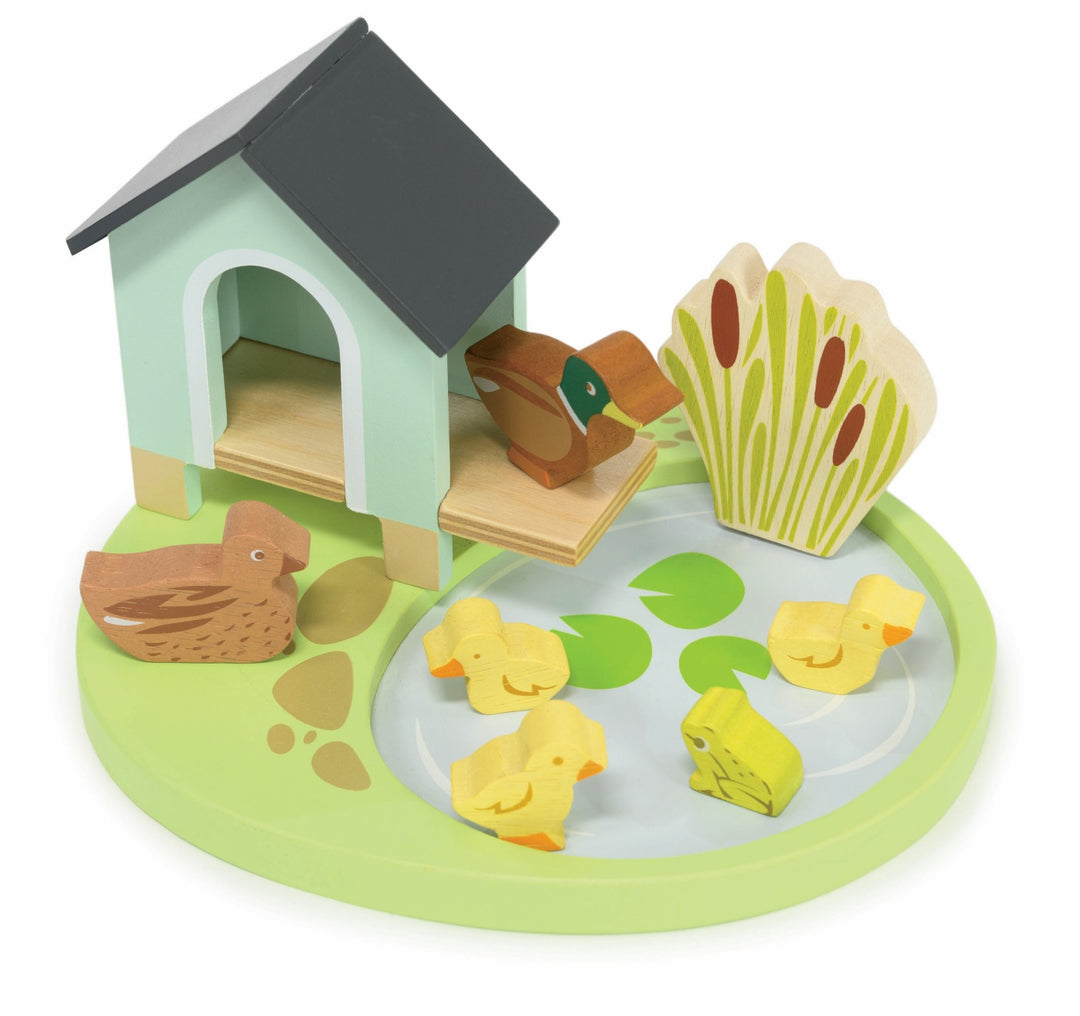 Tender Leaf Pet Set Duck House