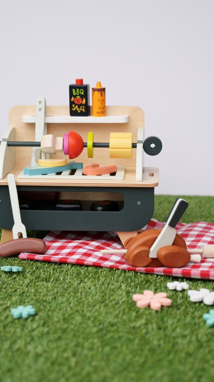Tender Leaf Barbeque Play Set