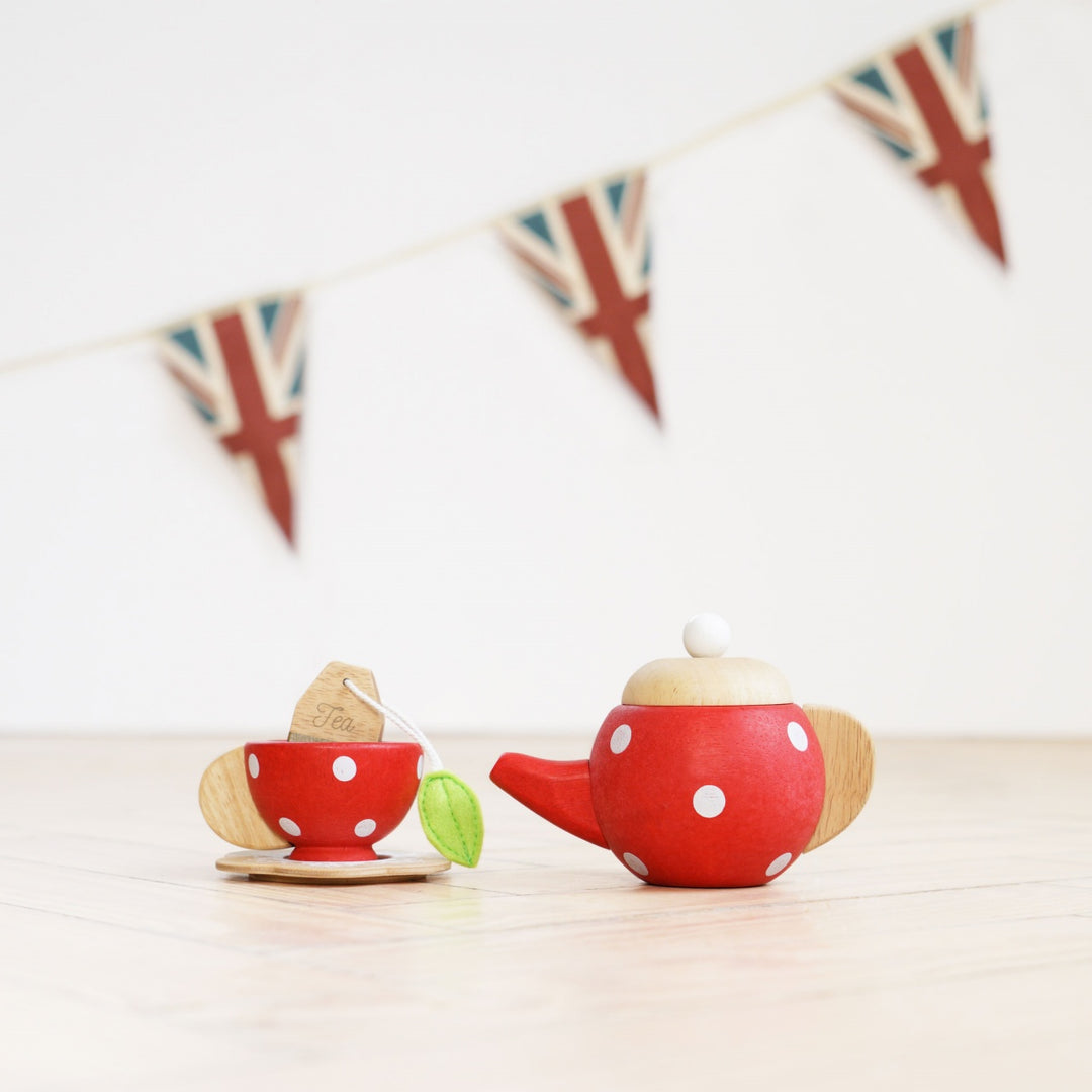 Le Toy Van Honeybake Tea Set