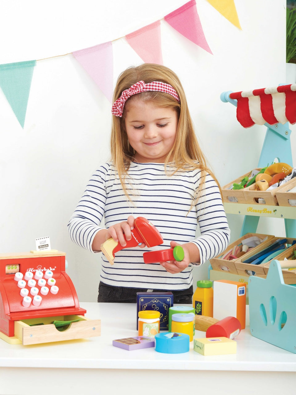 Le Toy Van Grocery Set and Scanner