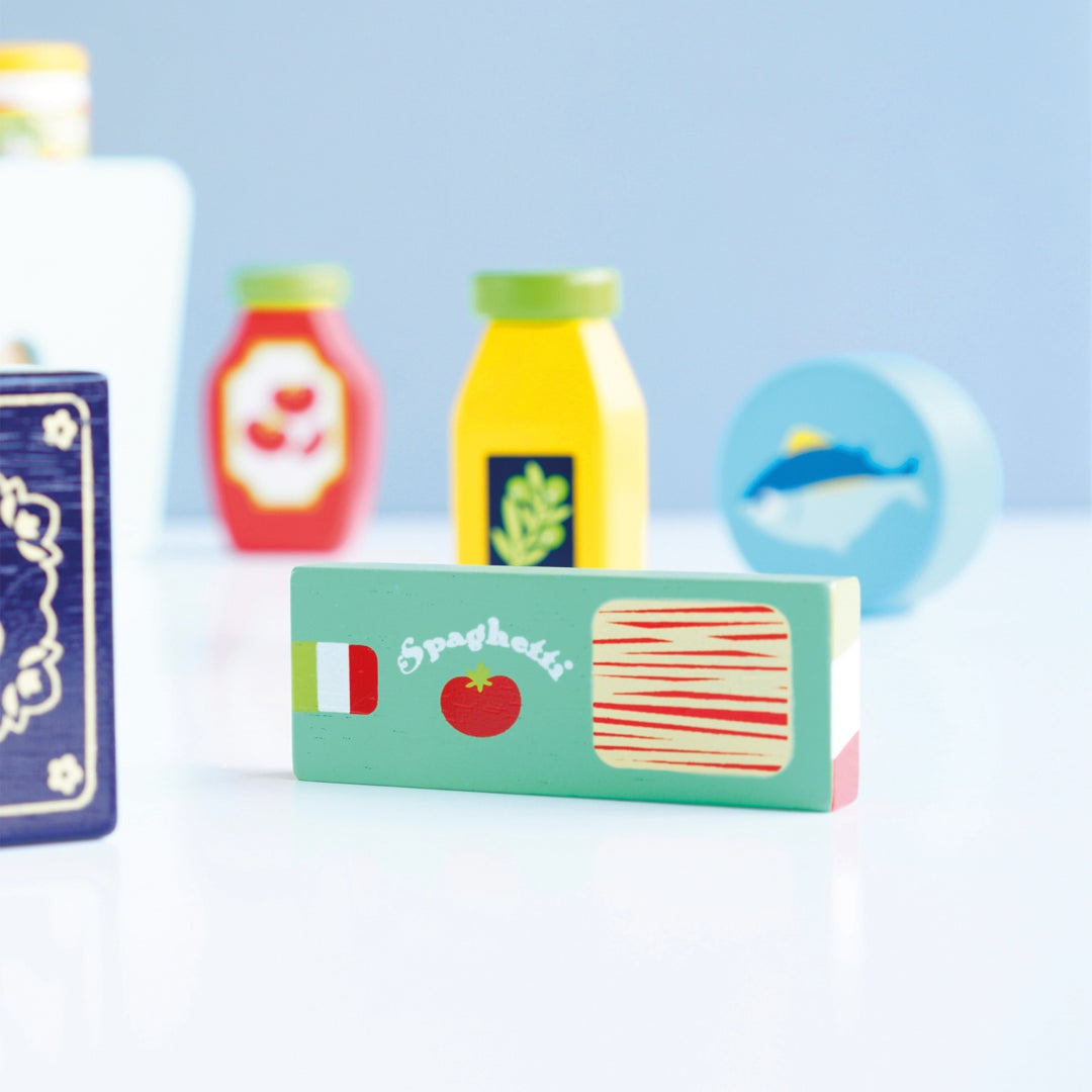 Le Toy Van Grocery Set and Scanner
