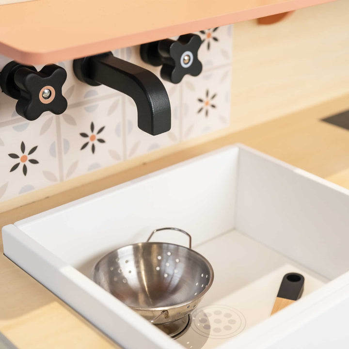 Rattan Family Play Kitchen