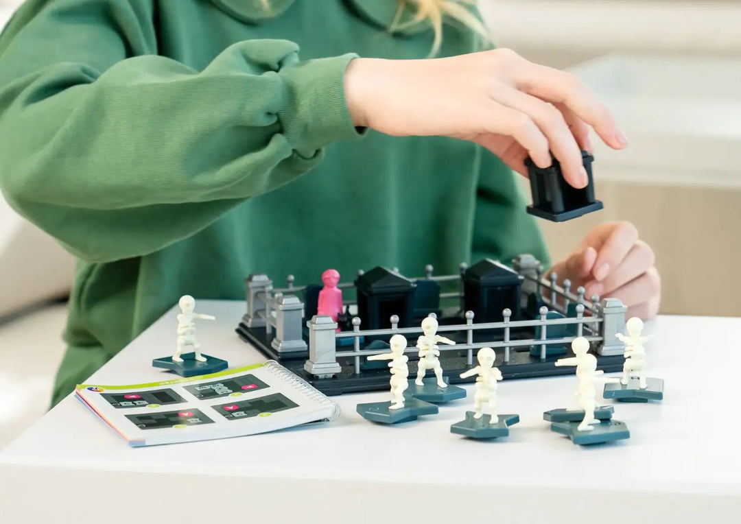 Smart Games Graveyard Shift