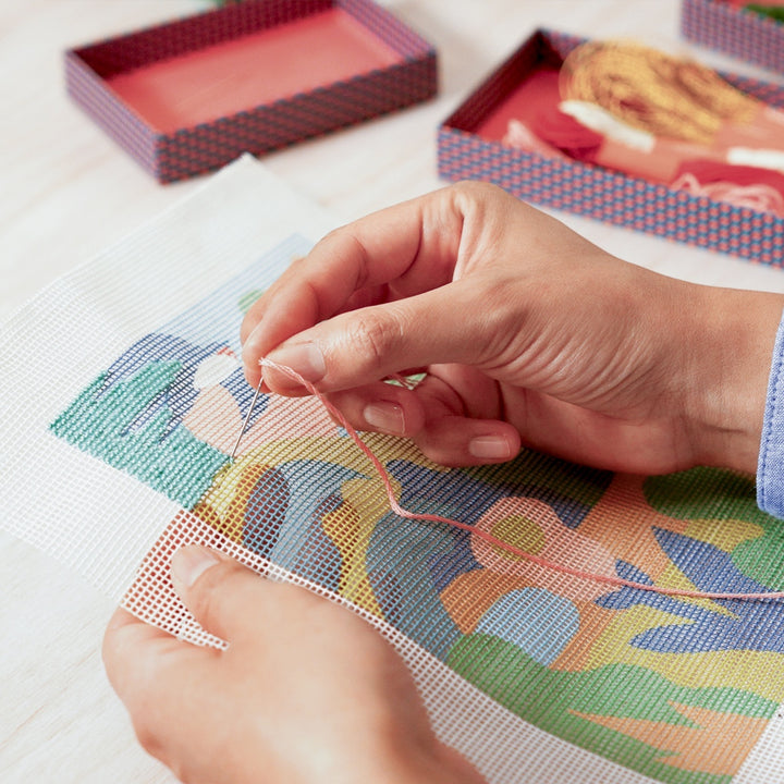 Djeco Atelier 65 - Needlepoint - Countryside
